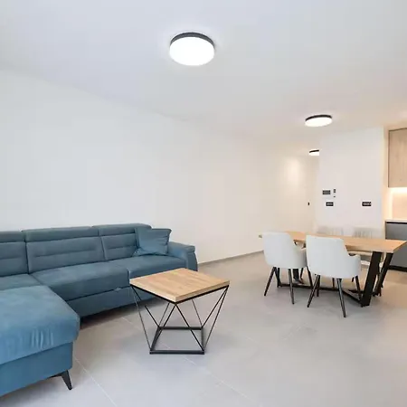 Awesome In With Wifi Privlaka (Zadar)